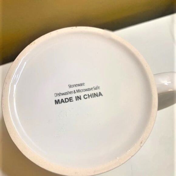 Caribou Coffee Christmas Mug Set of 2  "Bah Hum Mug" & "Merry & Bright" - Picture 7 of 8